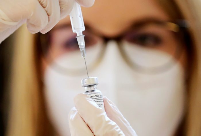 Trabajadores de salud en Alemania recibieron sobredosis de vacuna covid-19 Trabajadores de salud en Alemania recibieron sobredosis de vacuna covid-19