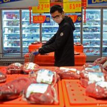 China detecta coronavirus en envases de carne de Argentina