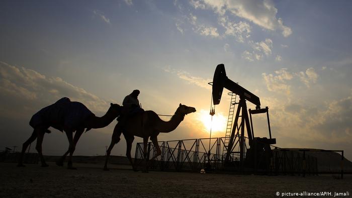 El petróleo es aún necesario, pero la era solar ya comenzó El petróleo es aún necesario, pero la era solar ya comenzó