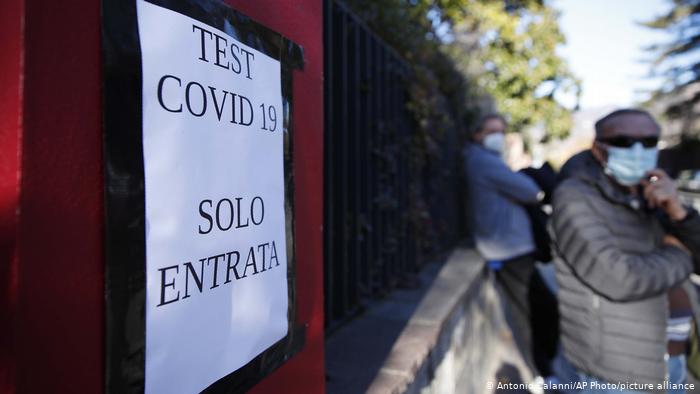 Italia detecta un caso de la nueva variante de COVID-19