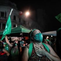 Senado argentino legaliza el aborto voluntario hasta la semana 14 de embarazo