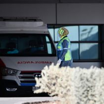 Chile suma 44 fallecidos y 877 contagios nuevos por Covid-19: positividad diaria llegó a 1,43%