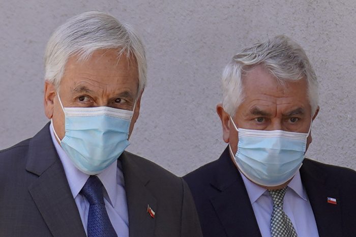 Ministro Paris destaca autodenuncia del Presidente Piñera y da por cerrada la polémica: «Insistir en este tema no tiene razón de ser» Ministro Paris destaca autodenuncia del Presidente Piñera y da por cerrada la polémica: