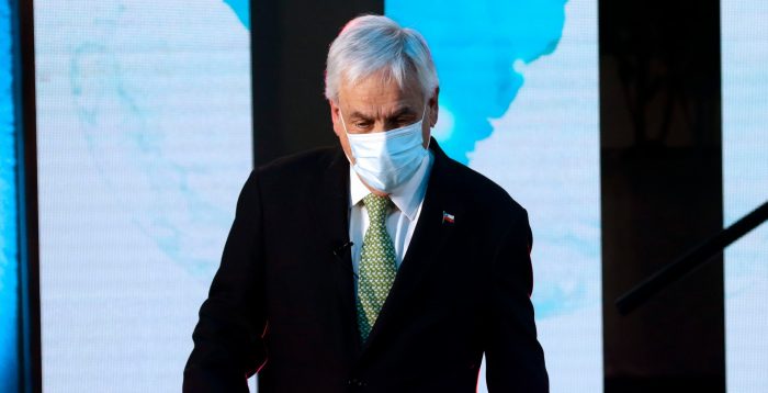Por el suelo: encuesta Criteria revela que aprobación de Piñera se hunde a un 7% Por el suelo: encuesta Criteria revela que aprobación de Piñera se hunde a un 7%