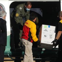 Llega segundo cargamento de vacunas contra el Covid-19 de Pfizer: serán llevadas a las regiones de Tarapacá, Valparaíso, El Maule, Los Ríos y Los Lagos