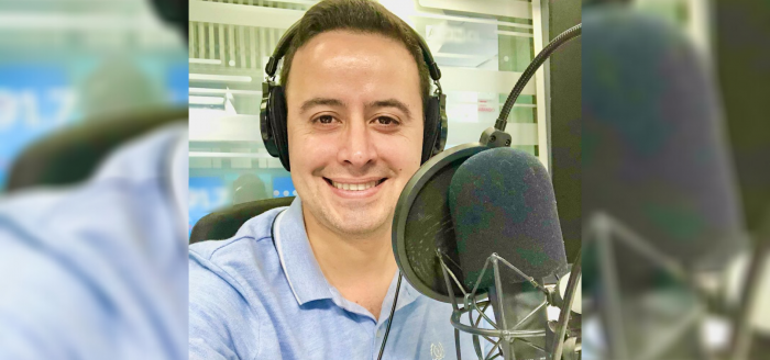 “El Trovador del Gol”: relator deportivo Alberto Jesús López es formalizado por violencia contra su hijo y expareja “El Trovador del Gol”: relator deportivo Alberto Jesús López es formalizado por violencia contra su hijo y expareja