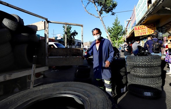 Impulsan reciclaje de neumáticos en el Barrio 10 de Julio