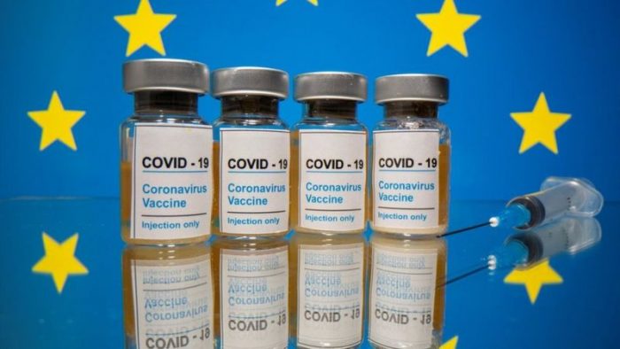 La escalada de tensión entre la UE y Reino Unido por las vacunas contra Covid-19 La escalada de tensión entre la UE y Reino Unido por las vacunas contra Covid-19