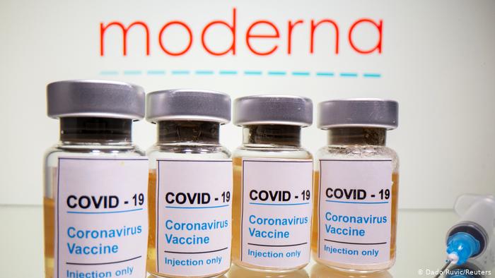 Coronavirus: Moderna dice que su vacuna es efectiva contra las variantes británica y sudafricana