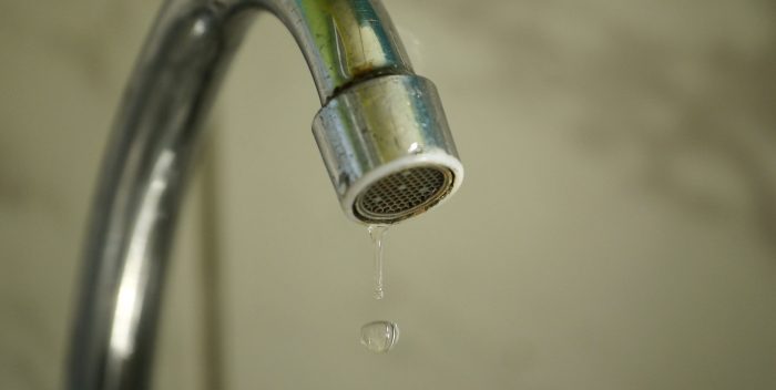Asegurar 100 litros de agua diarios para cada persona: el fallo de la Corte Suprema contra el municipio de Nogales
