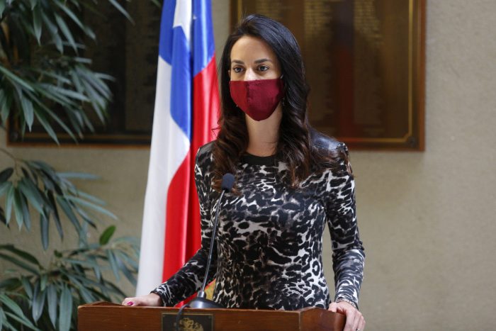 Diputada Núñez solicita a consorcio que ganó polémica licitación ICTL incluir a universidades de la región de Antofagasta Diputada Núñez solicita a consorcio que ganó polémica licitación ICTL incluir a universidades de la región de Antofagasta