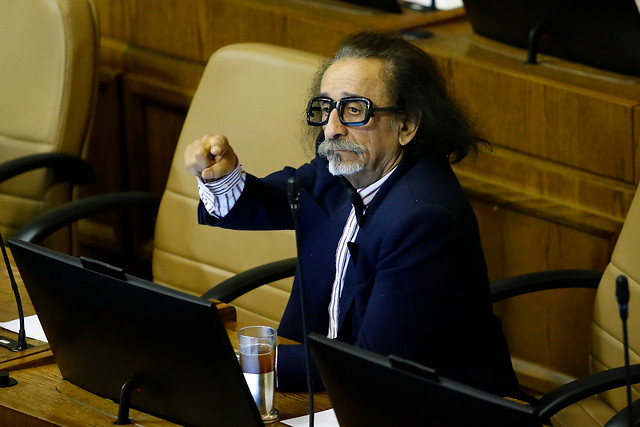 Diputado Alarcón renuncia al Partido Humanista tras denuncia de abuso sexual en su contra Diputado Alarcón renuncia al Partido Humanista tras denuncia de abuso sexual en su contra