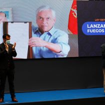 Piñera promulga ley que sanciona como delito el uso, venta y fabricación de fuegos artificiales