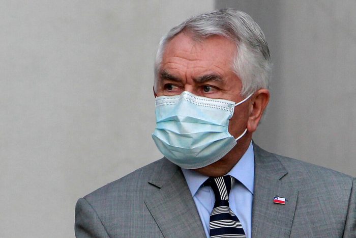 «Estamos incluso mejor que Alemania»: ministro Paris responde a estudio que posiciona a Chile entre los países que peor han manejado la pandemia