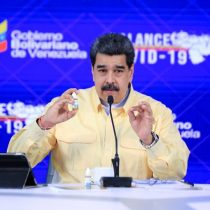 Médicos se muestran escépticos mientras Maduro promociona medicamento 