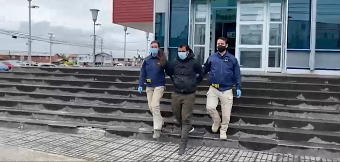 Detienen a bombero y funcionario de la Onemi: es acusado de iniciar incendio forestal en Puerto Montt