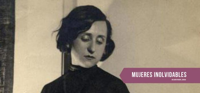 Laura Rodig, la creadora del ícono feminista impreso en las pañoletas verdes a favor del aborto libre en Chile Laura Rodig, la creadora del ícono feminista impreso en las pañoletas verdes a favor del aborto libre en Chile