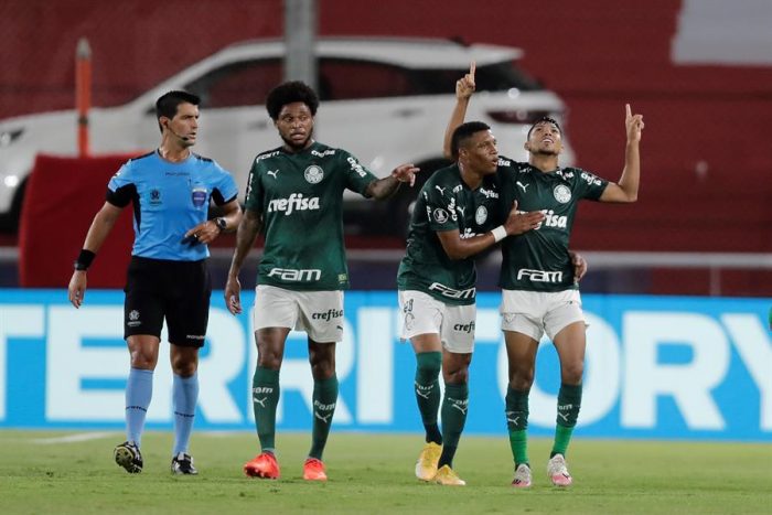 Palmeiras de Kuscevic goleó al River de Paulo Díaz en Argentina y está a un paso de la final de la Copa Libertadores