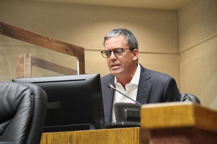 Harboe se despide del Senado para competir como constituyente: “Llegó el momento de sentarnos a pensar y crear el nuevo Chile” Harboe se despide del Senado para competir como constituyente: “Llegó el momento de sentarnos a pensar y crear el nuevo Chile”