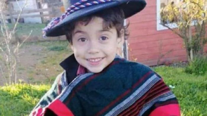 Juzgado autoriza a Fiscalía acceder a llamadas de familiares del pequeño Tomás Bravo Juzgado autoriza a Fiscalía acceder a llamadas de familiares del pequeño Tomás Bravo