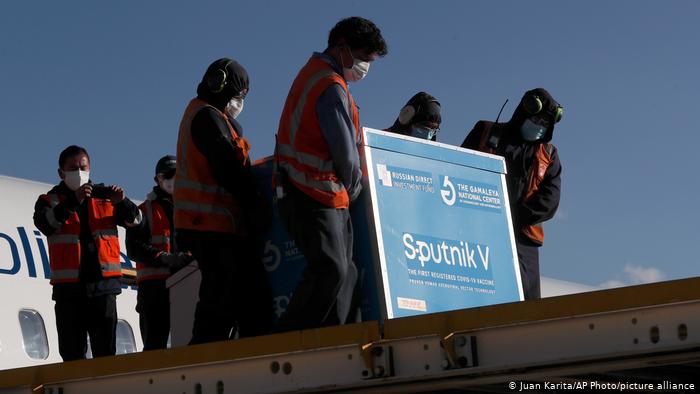 La vacuna rusa Sputnik V tiene una eficacia superior al 91%, según estudio La vacuna rusa Sputnik V tiene una eficacia superior al 91%, según estudio