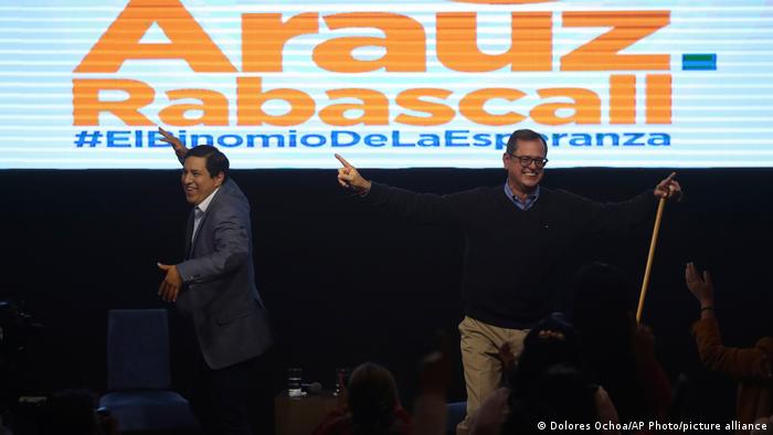 Correísta Arauz gana en Ecuador, con empate técnico en segundo puesto Correísta Arauz gana en Ecuador, con empate técnico en segundo puesto