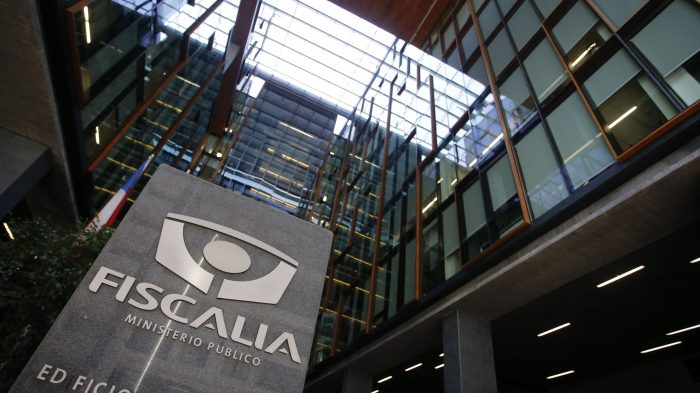 Fiscalía inicia investigación para “establecer dinámica de los hechos” en muerte de malabarista por disparos de carabinero en Panguipulli Fiscalía inicia investigación para