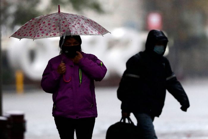 Sigue el sistema frontal: registran tormenta eléctrica y granizos en la región del Maule Sigue el sistema frontal: registran tormenta eléctrica y granizos en la región del Maule