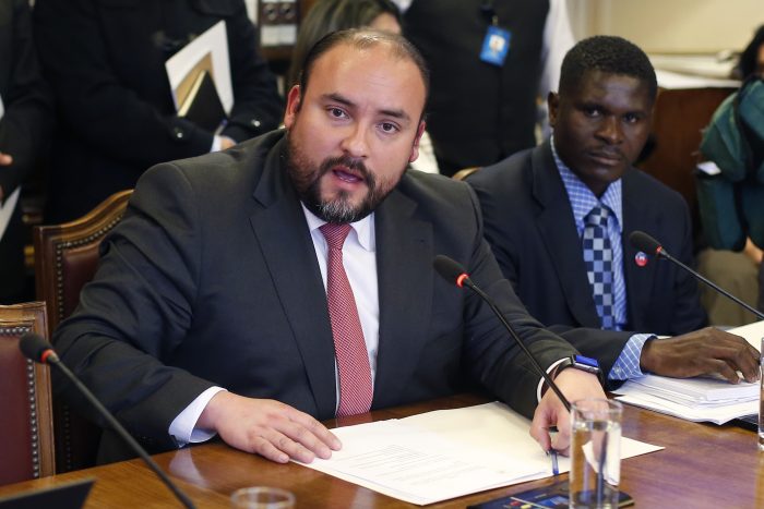 Alcalde de Coquimbo advierte que comuna podría retroceder a cuarentena y solicita a Paris “revisar Plan Paso a Paso” Alcalde de Coquimbo advierte que comuna podría retroceder a cuarentena y solicita a Paris