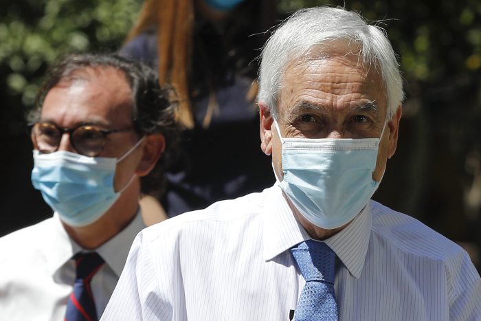 A la espera que toquen el timbre: Presidente Piñera y ministro Figueroa piden que el retorno a clases “sea protegiendo la salud de los niños” A la espera que toquen el timbre: Presidente Piñera y ministro Figueroa piden que el retorno a clases