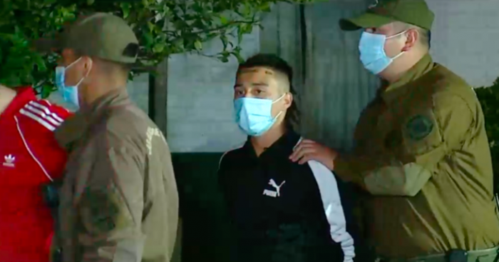 Pablo Chill-E fue detenido por grabación de videoclip con más de 40 personas en San Joaquín Pablo Chill-E fue detenido por grabación de videoclip con más de 40 personas en San Joaquín