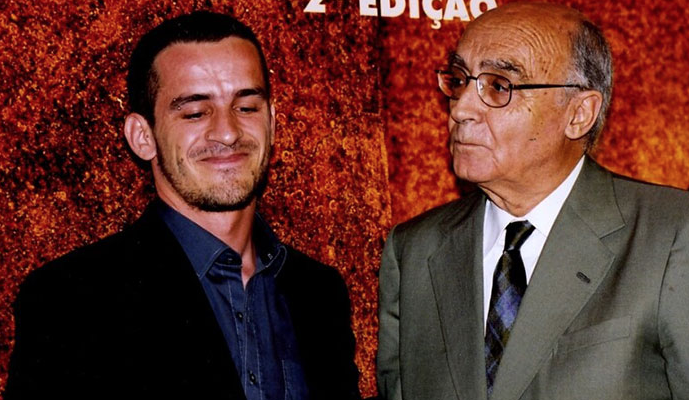 El juego de espejos entre dos genios: José Saramago y José Luís Peixoto El juego de espejos entre dos genios: José Saramago y José Luís Peixoto
