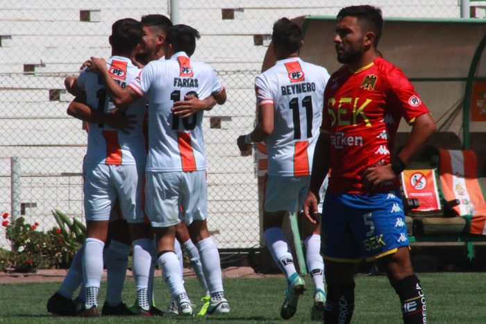 Cobresal goleó a Unión Española y se definieron los últimos clasificados a torneos internacionales Cobresal goleó a Unión Española y se definieron los últimos clasificados a torneos internacionales