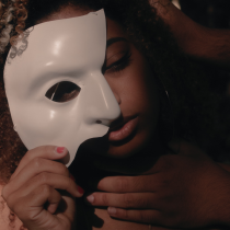 ¿Qué es el Síndrome del Impostor y por qué afecta principalmente a mujeres?