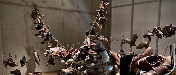 “Dispositivos marginales”: instalación artística visibiliza las limitaciones de un sistema que genera exclusión social “Dispositivos marginales”: instalación artística visibiliza las limitaciones de un sistema que genera exclusión social