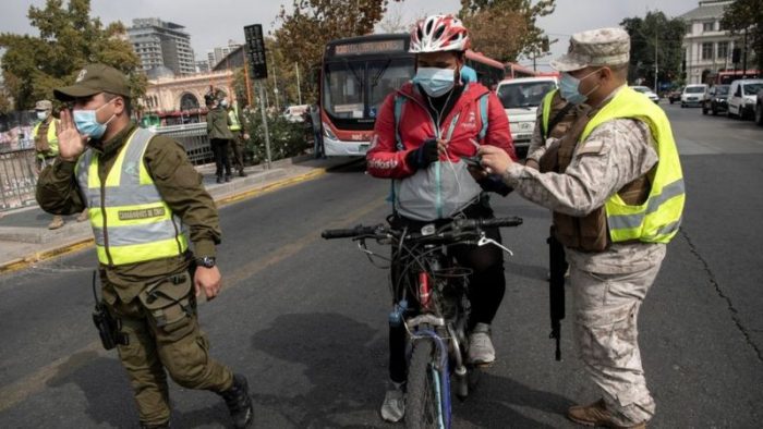 La OMS afirma que la situación en Chile muestra que la vacunación no sustituye a la prevención en la lucha contra el covid-19 La OMS afirma que la situación en Chile muestra que la vacunación no sustituye a la prevención en la lucha contra el covid-19