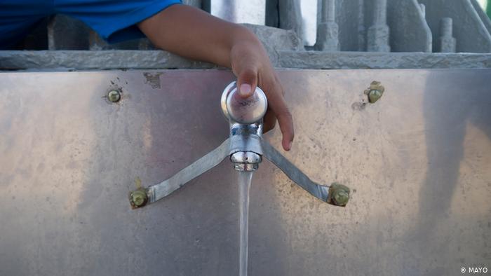 Agua, un derecho con mucho valor Agua, un derecho con mucho valor
