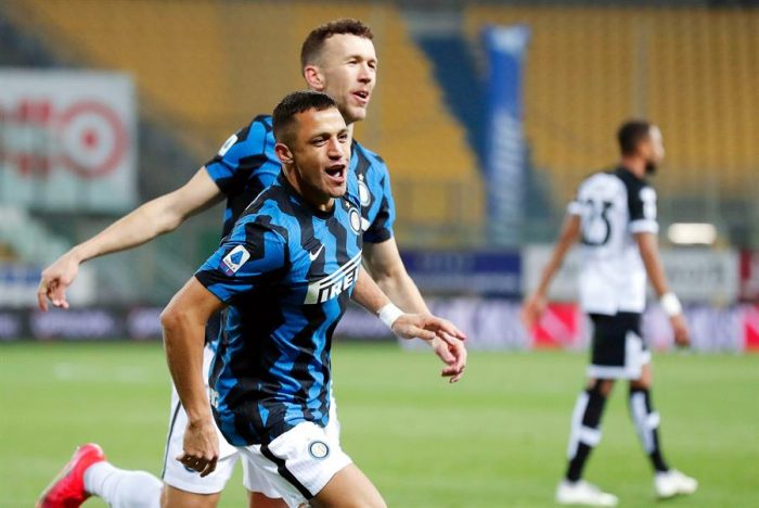 Una maravillosa jornada: dos goles de Alexis Sánchez le dan el triunfo al Inter y lo consolida como líder de la Serie A Una maravillosa jornada: dos goles de Alexis Sánchez le dan el triunfo al Inter y lo consolida como líder de la Serie A