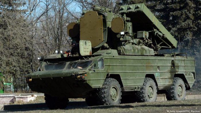 Ucrania y Rusia se enfrentan en nueva escalada por conflicto limítrofe Ucrania y Rusia se enfrentan en nueva escalada por conflicto limítrofe