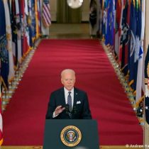 Biden prevé administrar 100 millones de vacunas para el 21 de marzo