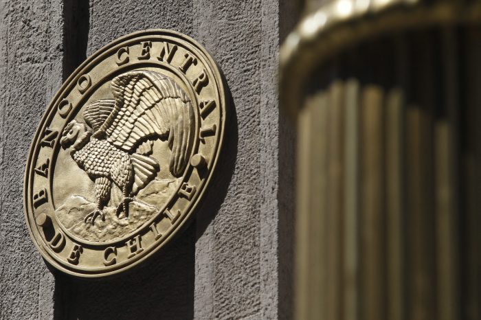Banco Central dice que cuarentenas “afectarán el desempeño de la economía” pero impacto será menor al año pasado Banco Central dice que cuarentenas