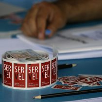 Por aplazamiento de elecciones: candidata a constituyente pide al Servel 