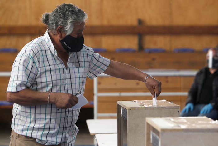 Tres días de votación y bandas horarias: Expertos electorales presentaron alternativa a potencial postergación de las elecciones del 11 de abril Tres días de votación y bandas horarias: Expertos electorales presentaron alternativa a potencial postergación de las elecciones del 11 de abril