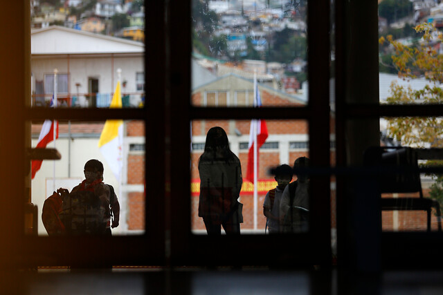 Candidatos a la Convención Constitucional urgen a que nueva Carta Magna garantice “una real protección a niños y niñas” Candidatos a la Convención Constitucional urgen a que nueva Carta Magna garantice