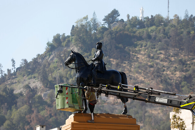 Se va el general Baquedano: Consejo de Monumentos decide sacar estatua de Plaza Italia para someterla a restauración Se va el general Baquedano: Consejo de Monumentos decide sacar estatua de Plaza Italia para someterla a restauración