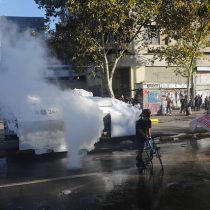 Plaza Baquedano sin Baquedano: Carabineros aplica copamiento ante manifestaciones