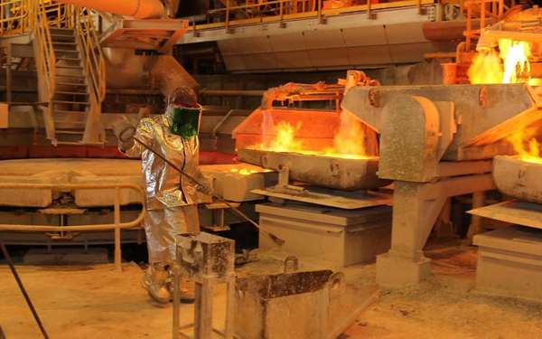 Importancia del cobre (Cu) en la descarbonización de la economía mundial y su impacto en Chile Importancia del cobre (Cu) en la descarbonización de la economía mundial y su impacto en Chile