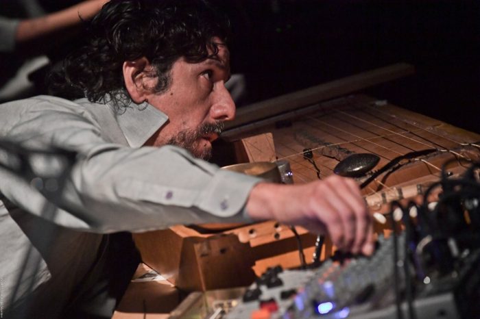 Podcast recoge la memoria y archivo de las obras teatrales a través de la musicalización Podcast recoge la memoria y archivo de las obras teatrales a través de la musicalización