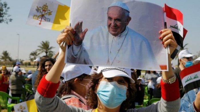 El polémico viaje del papa Francisco a Irak, donde el cristianismo está «peligrosamente cerca de la extinción» El polémico viaje del papa Francisco a Irak, donde el cristianismo está