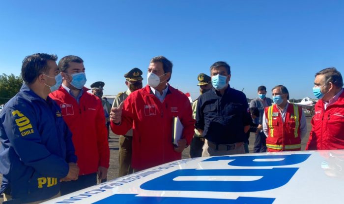 Cristian Barra es increpado por agricultores tras dar detalles del plan «Cosecha Segura» en La Araucanía Cristian Barra es increpado por agricultores tras dar detalles del plan